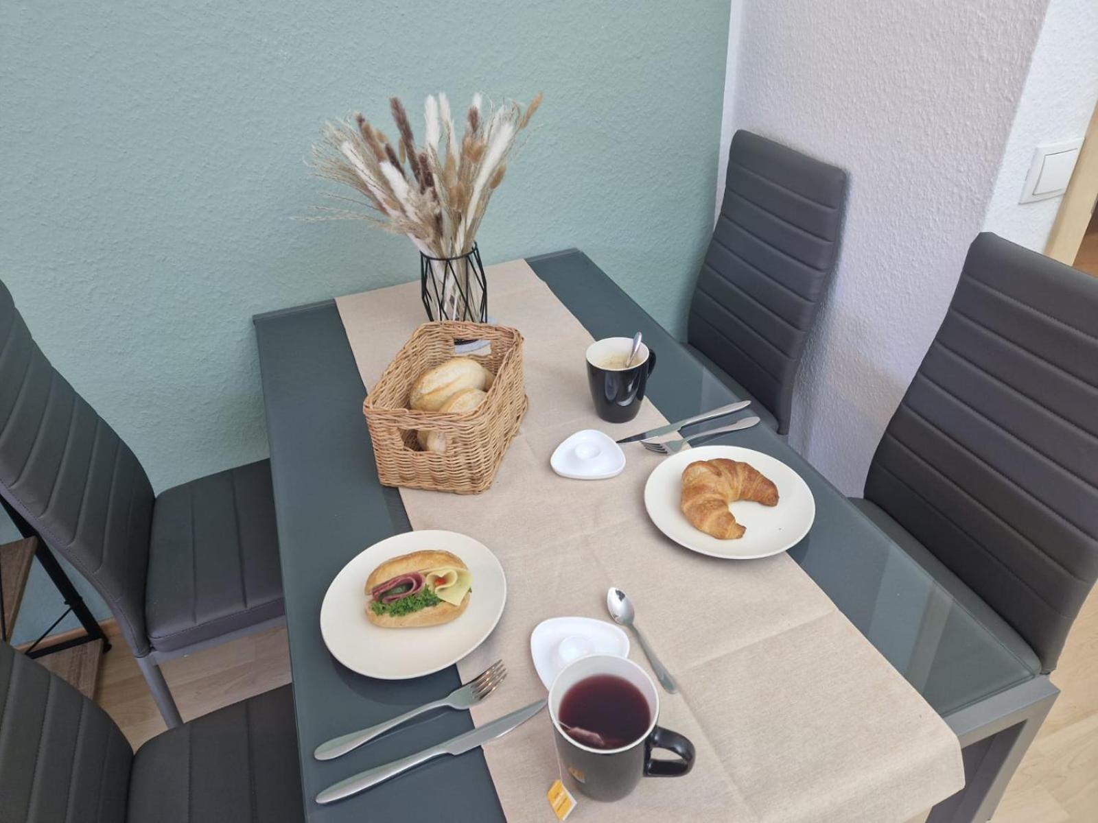 Dehome - Enjoy - Stay By Central Station Koblenz  Eksteriør billede