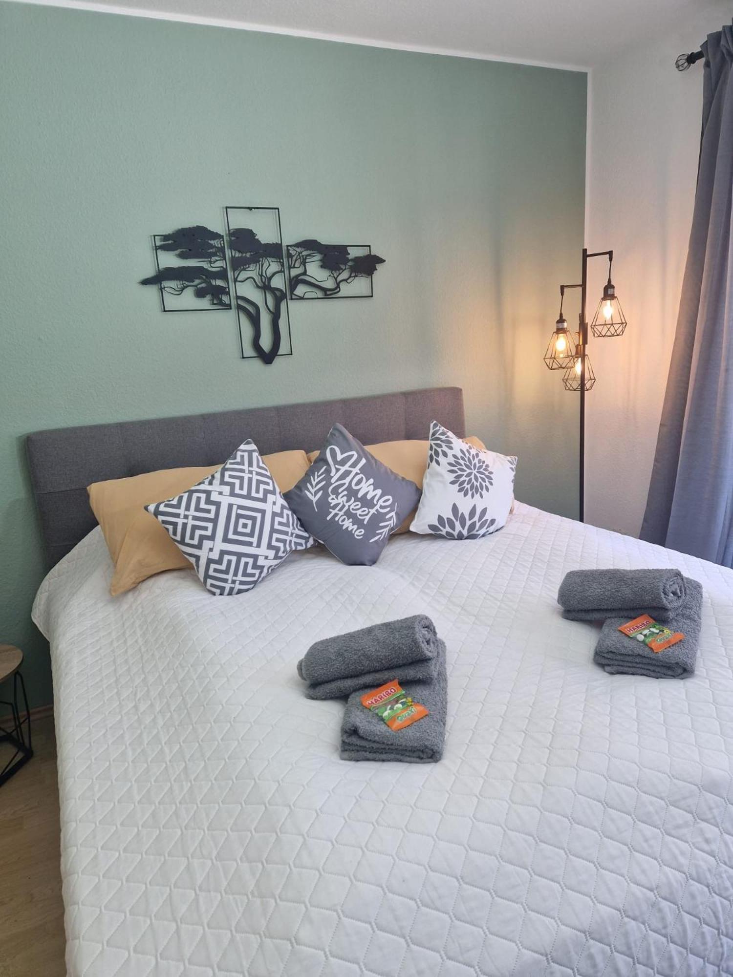 Dehome - Enjoy - Stay By Central Station Koblenz  Eksteriør billede